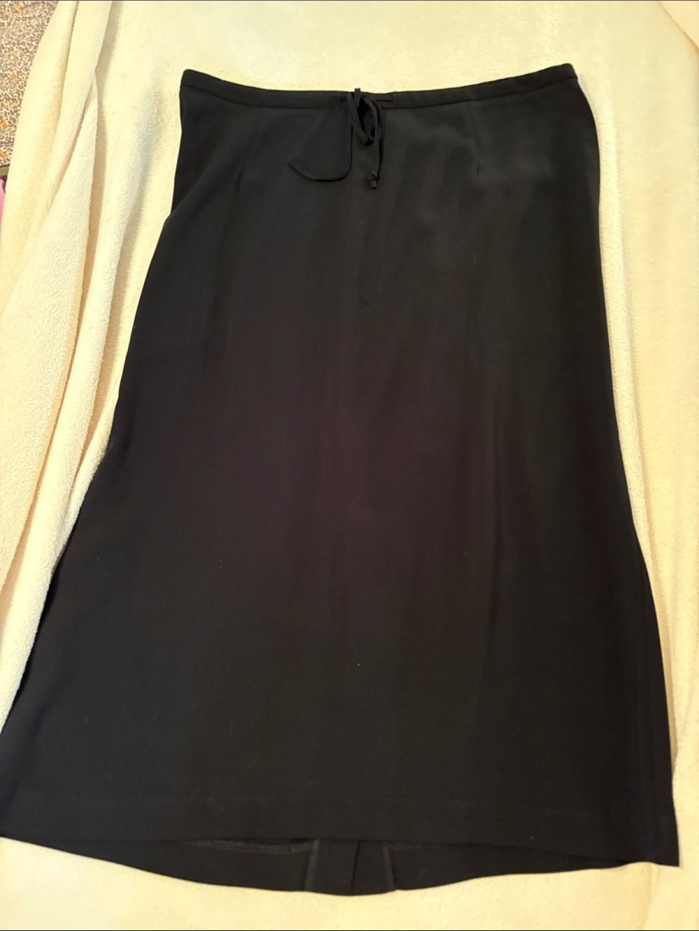 Avenue Black Maxi Skirt Size 22